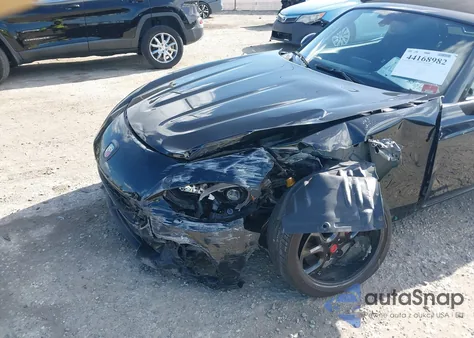 2017 Fiat 124 Spider Elaborazione Abarth from USA, damaged, VIN JC1NFAEK9H0125480